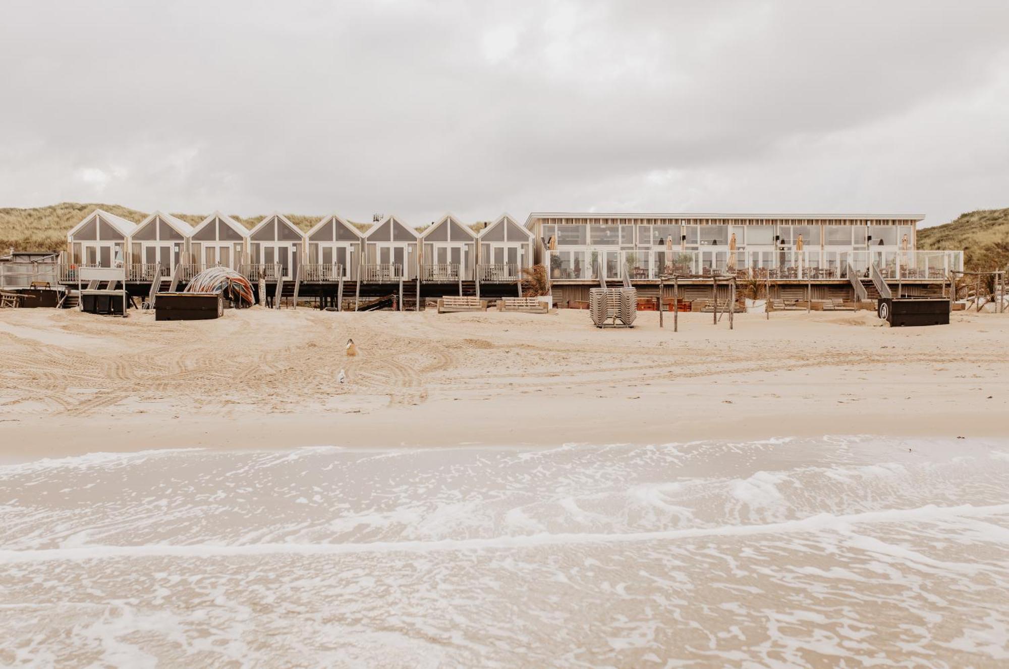 Strandhuisjes Zoomers Aan Zee 卡斯特里科姆 外观 照片