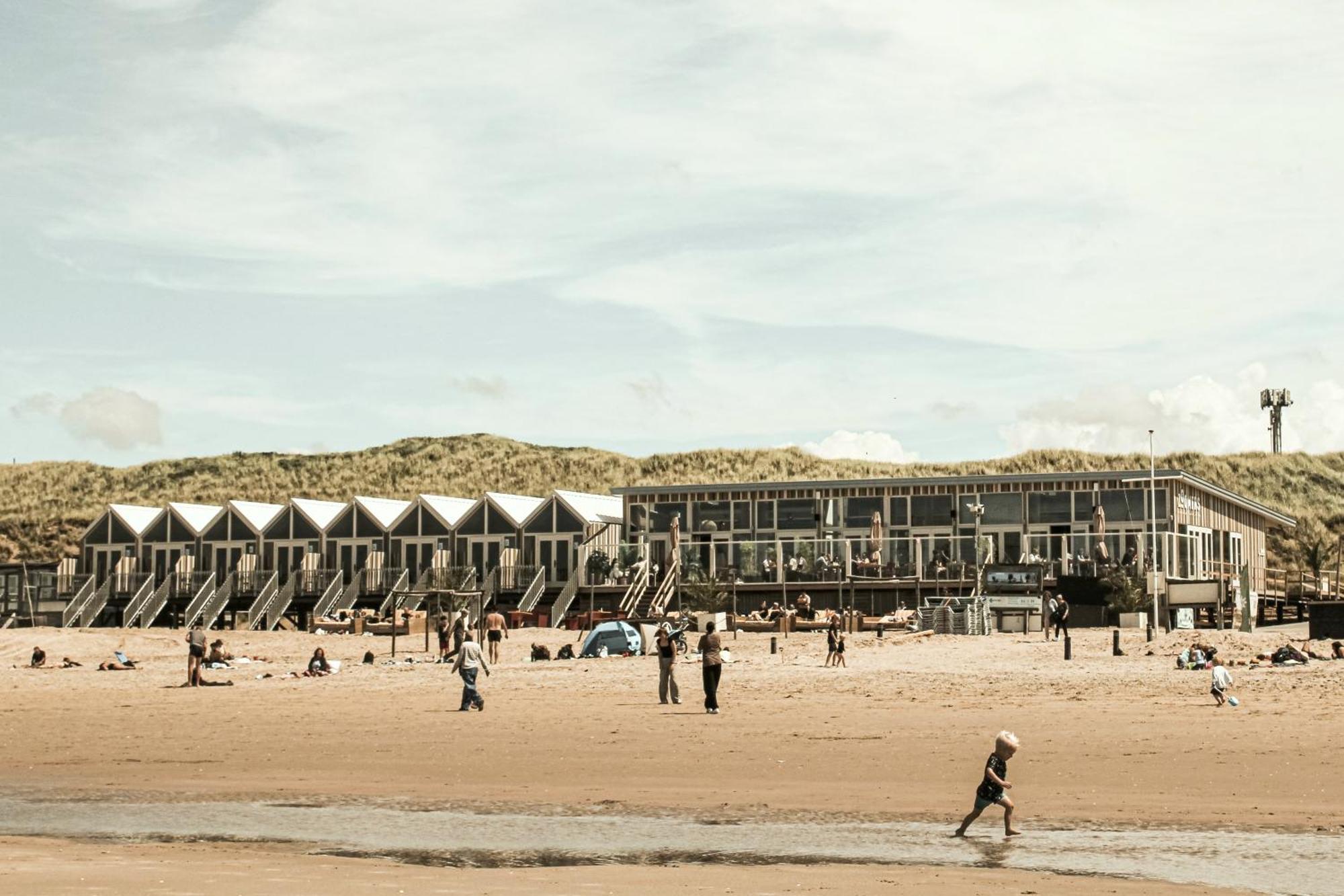 Strandhuisjes Zoomers Aan Zee 卡斯特里科姆 外观 照片